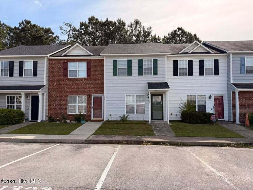 Photo of 1305 Timberlake Trail, Jacksonville, NC 28546 (MLS # 100565275)