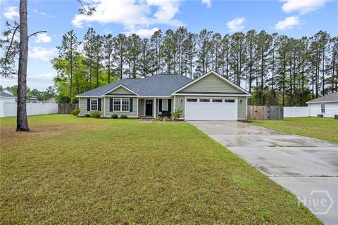 Homes For Sale - 305 Tallulah Bend<br/> Ellabell, GA 31308