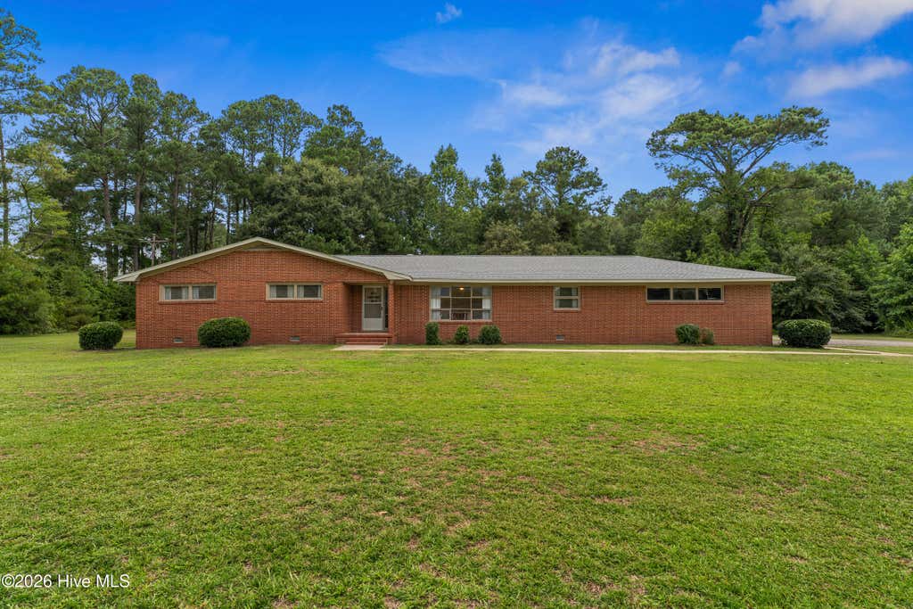 Photo of 341 N Nc 11 And 903 Highway, Kenansville, NC 28349 (MLS # 100595578)