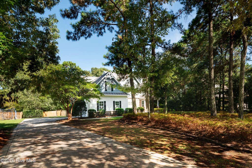 Photo of 225 Mimosa Drive, Sneads Ferry, NC 28460 (MLS # 100596210)