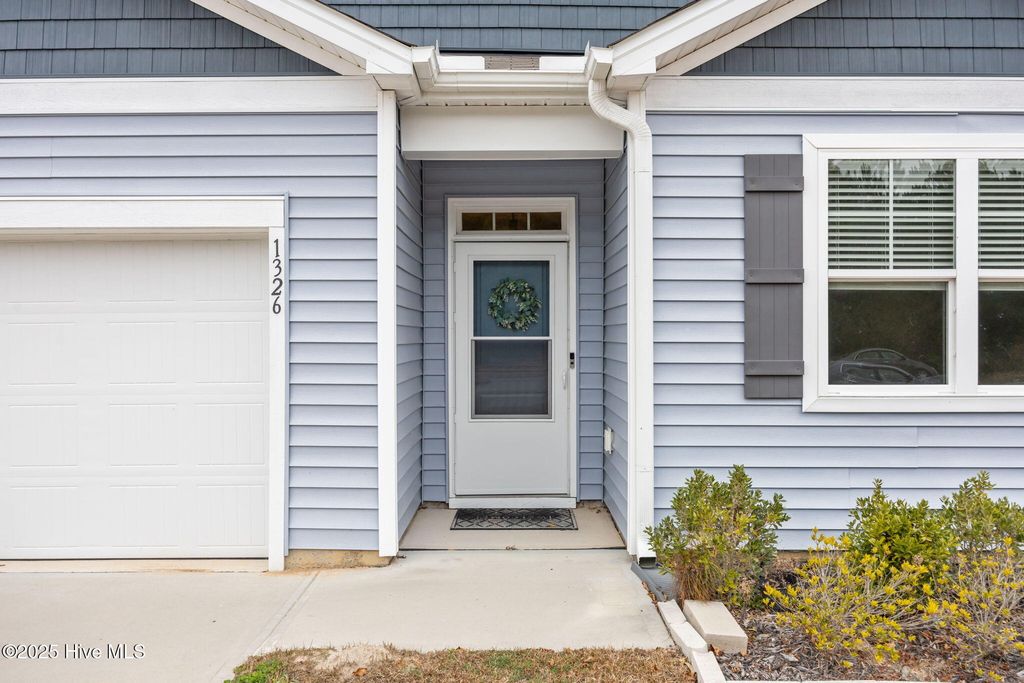 Photo of 1326 Cadbury Castle Drive SE, Bolivia, NC 28422 (MLS # 100546434)