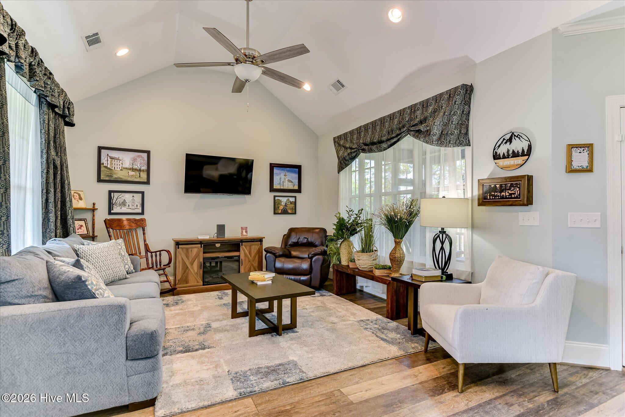 122 State Road S-33-650