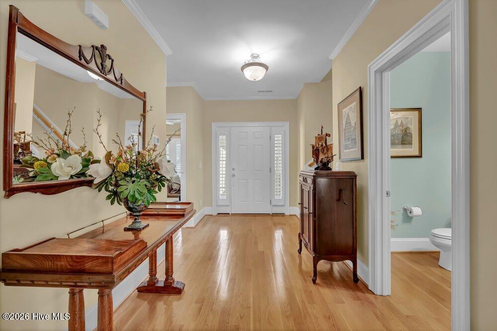 5208 Lone Eagle Court