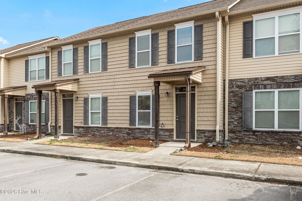 Photo of 404 Sullivan Loop Road, Midway Park, NC 28544 (MLS # 100550217)