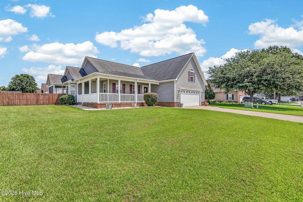 Photo of 109 Joshua Norman Drive, New Bern, NC 28562 (MLS # 100590208)