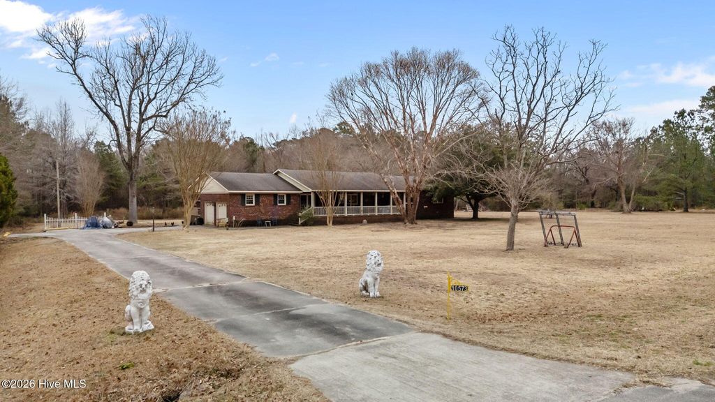 Photo of 10573 Nc Highway 306, Arapahoe, NC 28510 (MLS # 100556398)