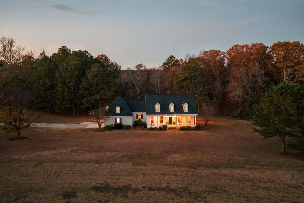 Photo of 7051 Bill Dorn Road, Appling, GA 30802 (MLS # 553888)