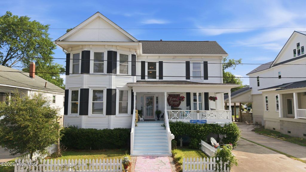 Photo of 655 E Water Street, Belhaven, NC 27810 (MLS # 100580642)