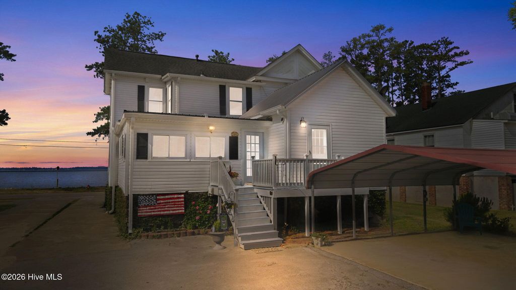 Photo of 655 E Water Street, Belhaven, NC 27810 (MLS # 100580642)