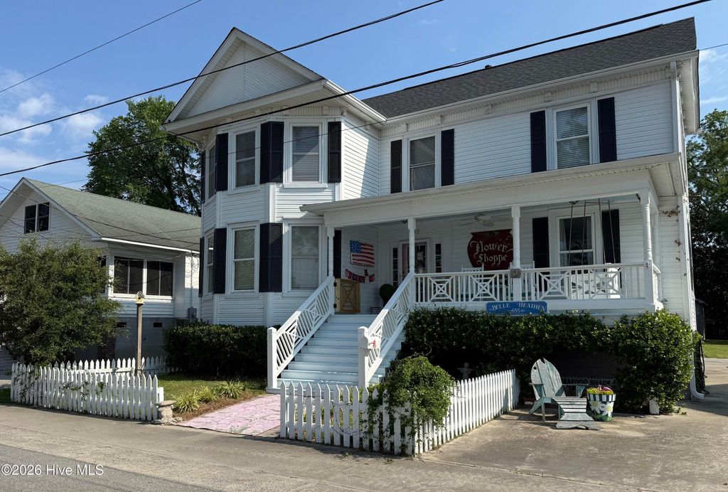 Photo of 655 E Water Street, Belhaven, NC 27810 (MLS # 100580642)