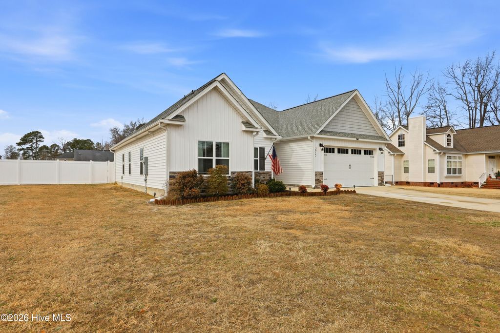 Photo of 375 Perkins Road, Goldsboro, NC 27530 (MLS # 100555687)