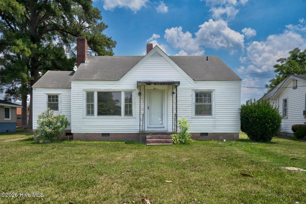 Photo of 203 S S A Gilliam Street, Pinetops, NC 27864 (MLS # 100583719)