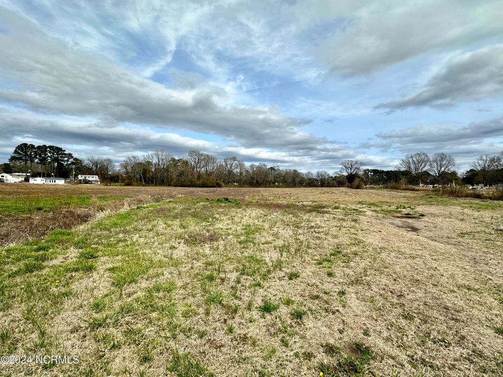 Photo of 0 Blount Street, Ayden, NC 28513 (MLS # 100430707)