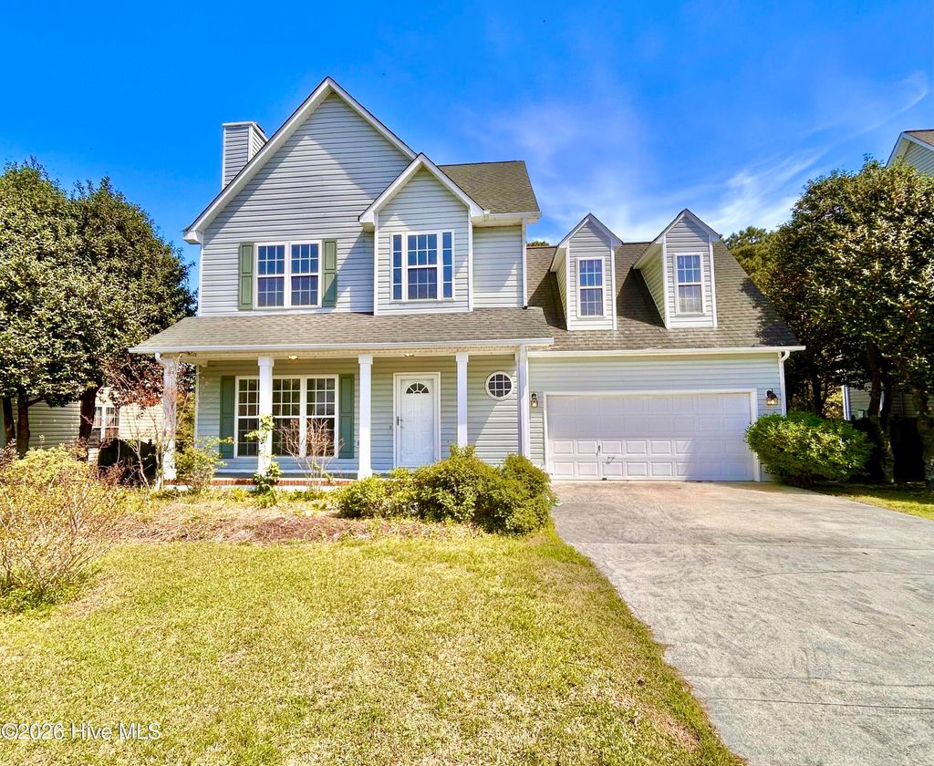 Photo of 1006 Meridian Drive, Sneads Ferry, NC 28460 (MLS # 100564341)