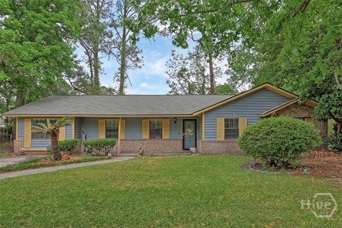 Photo of 8 Williamsburg Court, Savannah, GA 31419 (MLS # SA357879)
