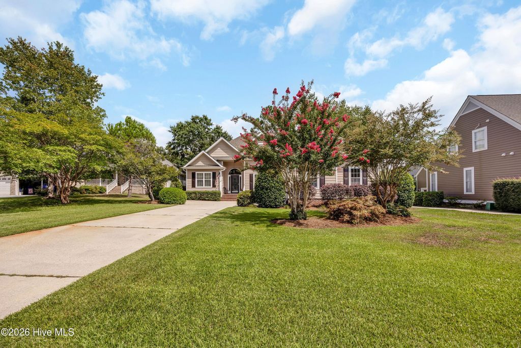 Photo of 1530 Turnberry Lane SE, Bolivia, NC 28422 (MLS # 100589514)