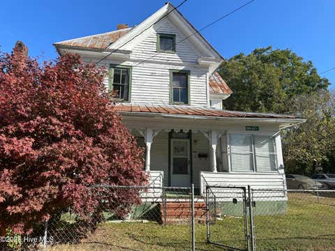 Photo for 410 Cox Avenue