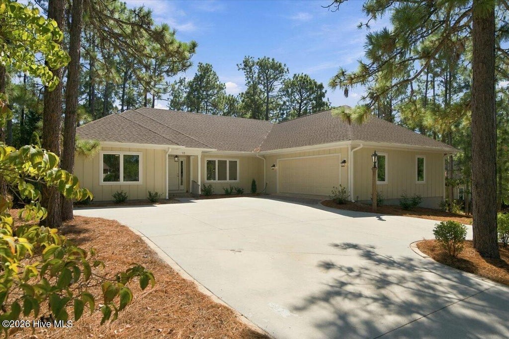 Photo of 10 Catalpa Lane N, Pinehurst, NC 28374 (MLS # 100607049)