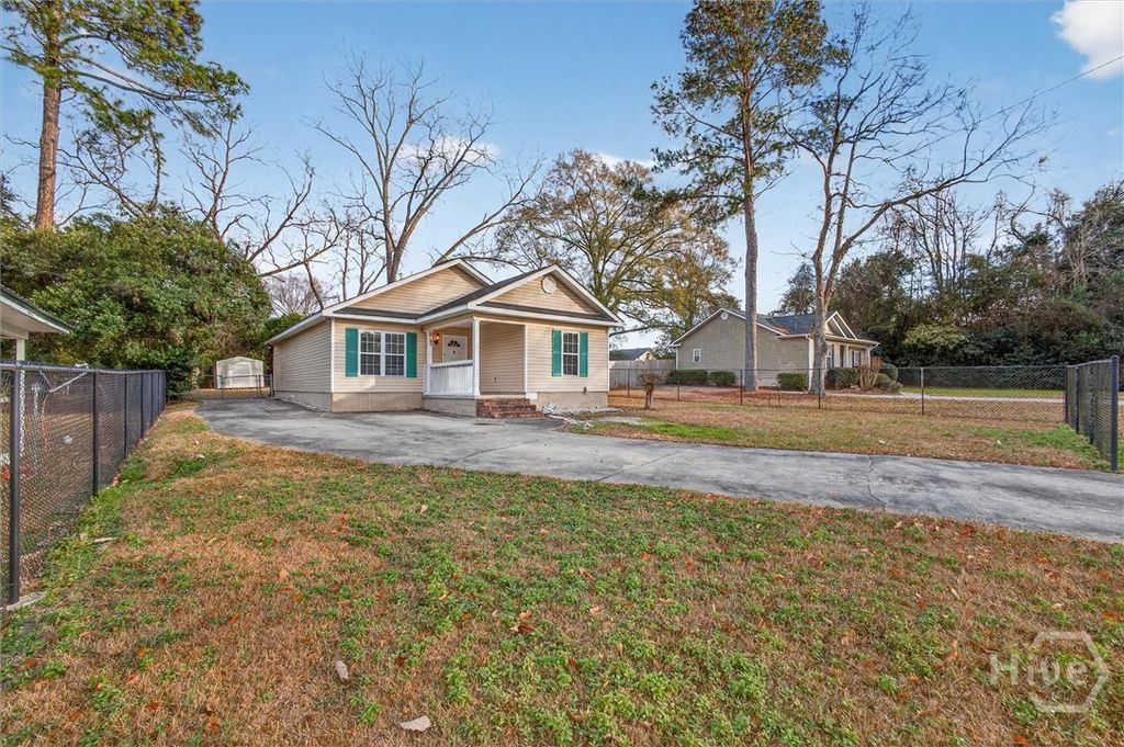 Photo of 504 0ak Street, Statesboro, GA 30458 (MLS # SA345871)