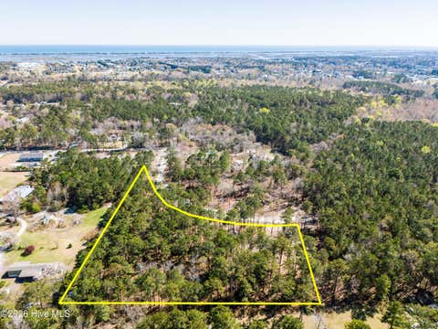 Tiny photo for 3 Crystal Court, Hampstead, NC 28443 (MLS # 100584321)