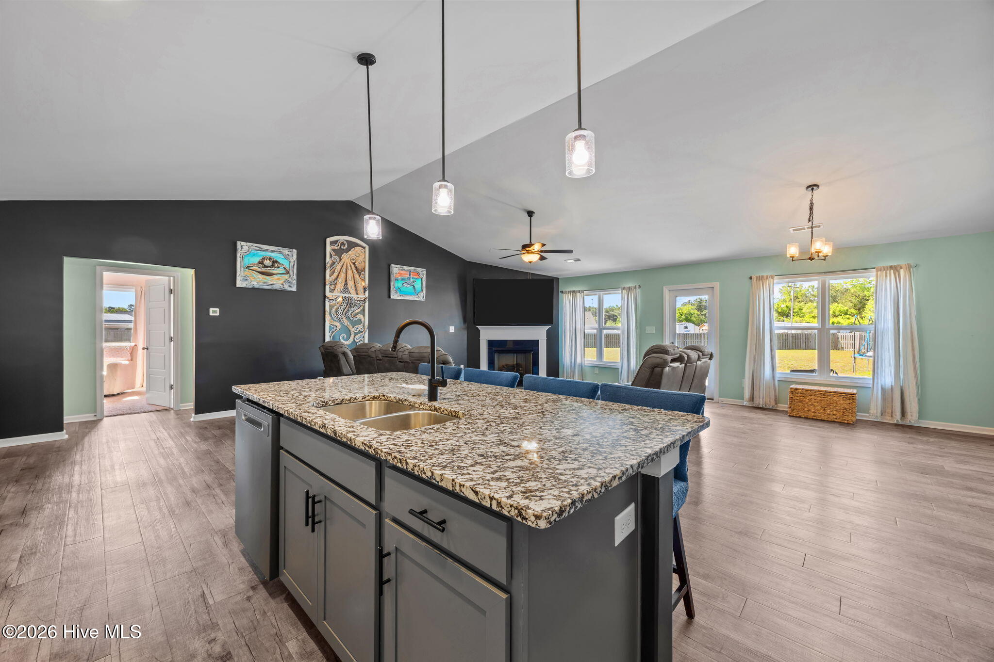 111 Kettle Drive