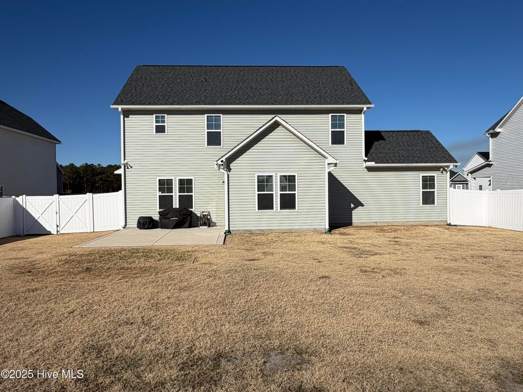 Photo of 326 Glee Street, Hope Mills, NC 28348 (MLS # 100547076)