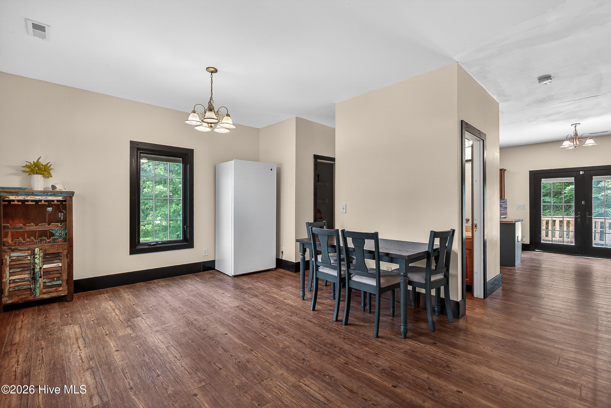 140 Old Beechtree Lane