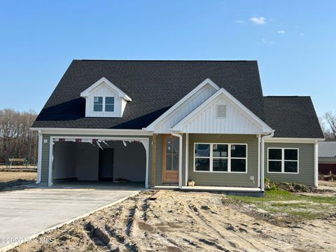 Homes For Sale - 114 Hampton Place<br/> Hertford, NC 27944