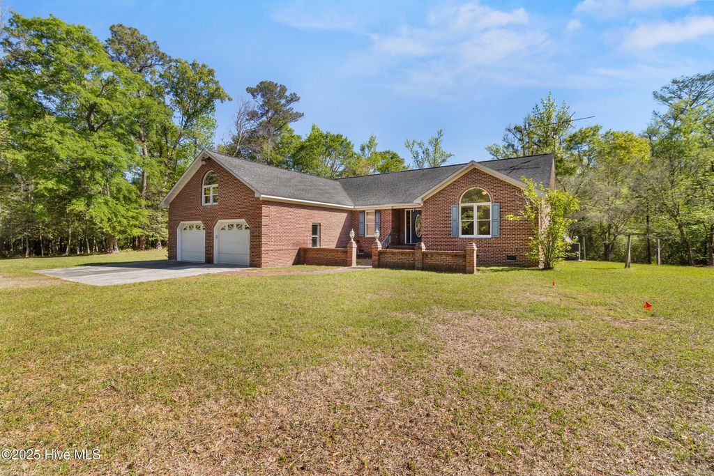 Photo of 23338 Nc Highway 210, Rocky Point, NC 28457 (MLS # 100502660)