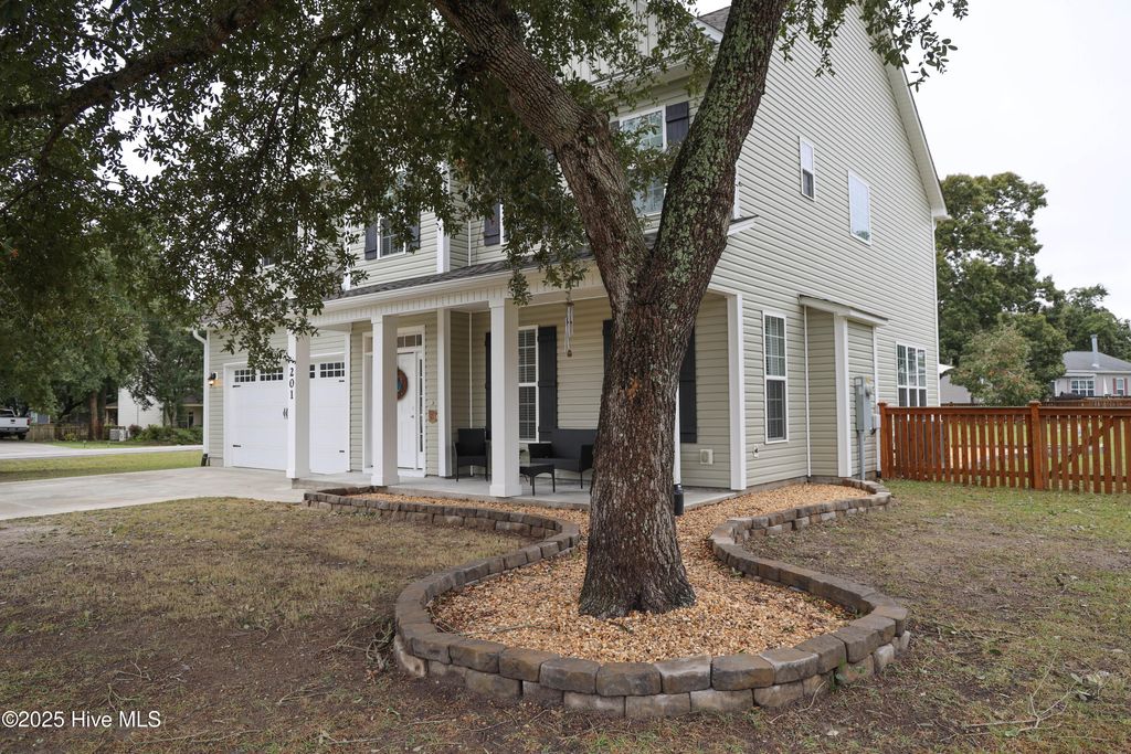 Photo of 201 Willas Court, Holly Ridge, NC 28445 (MLS # 100536408)