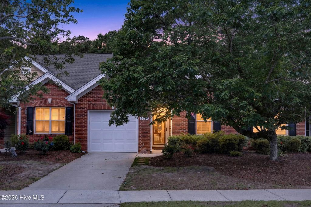 Photo of 1034 Avenshire Circle, Wilmington, NC 28412 (MLS # 100573351)