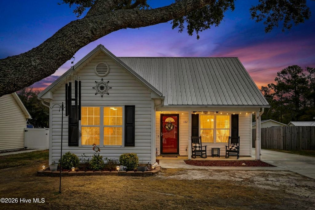 Photo of 132 NE 16th Street, Oak Island, NC 28465 (MLS # 100557821)