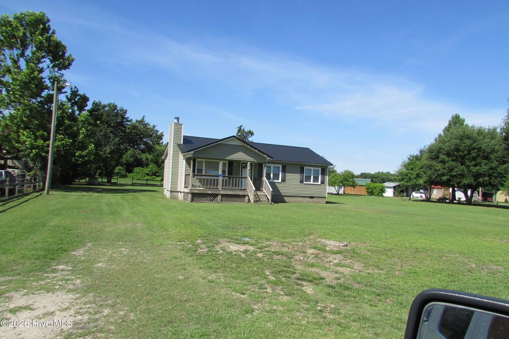 Photo of 115 Cameron Stroud Lane, Warsaw, NC 28398 (MLS # 100577867)