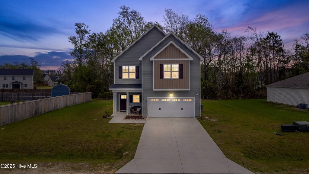 Photo of 621 Drummond Grove Lane, Jacksonville, NC 28546 (MLS # 100610325)