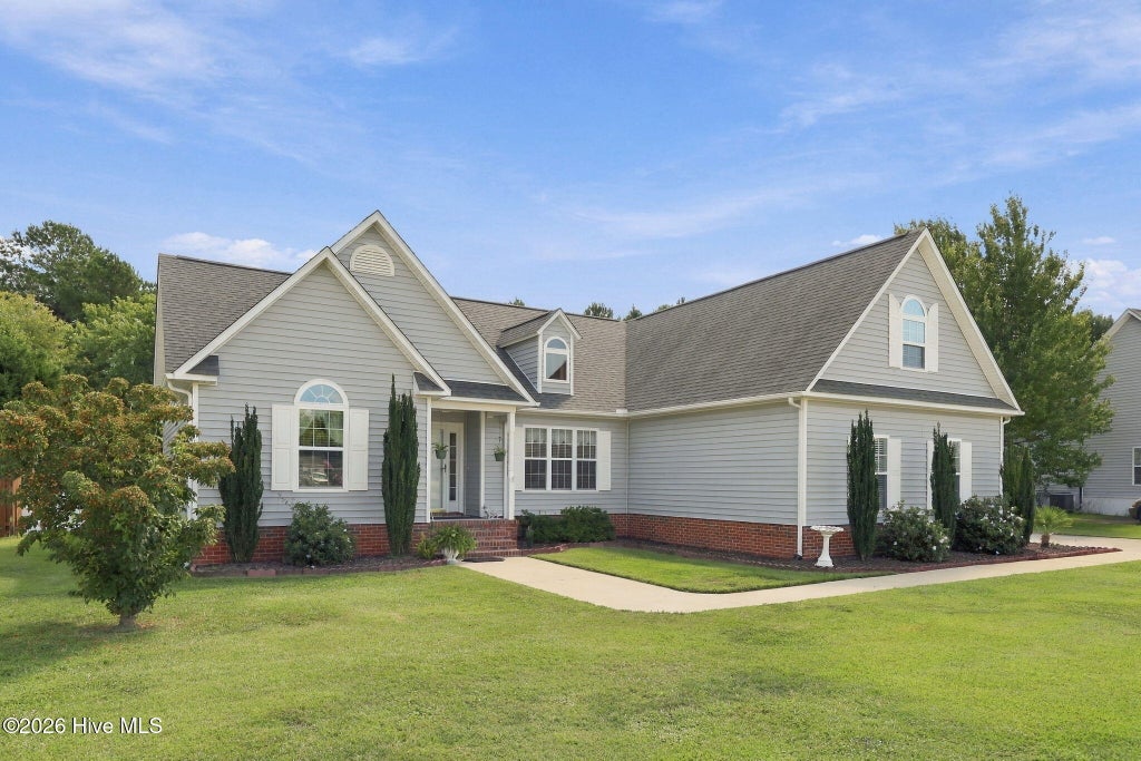 Photo of 310 Bobbys Drive, Newport, NC 28570 (MLS # 100603009)