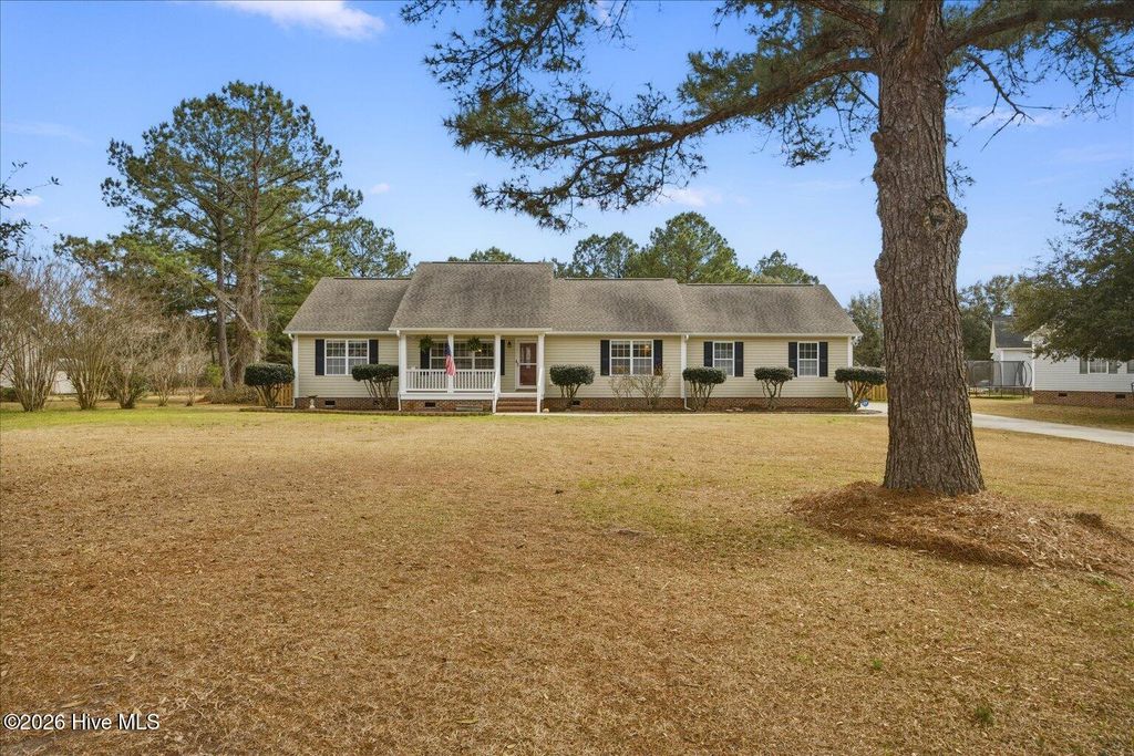 Photo of 406 Knollwood Drive, Hampstead, NC 28443 (MLS # 100557907)