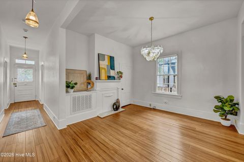 Tiny photo for 707 Grace Street, Wilmington, NC 28401 (MLS # 100556778)