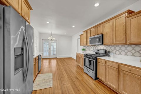 Tiny photo for 707 Grace Street, Wilmington, NC 28401 (MLS # 100556778)