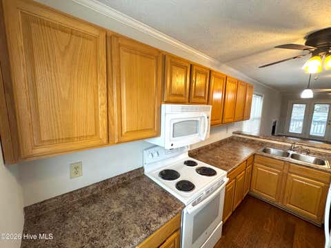Tiny photo for 1811 Savannah Court, Wilmington, NC 28403 (MLS # 100593662)