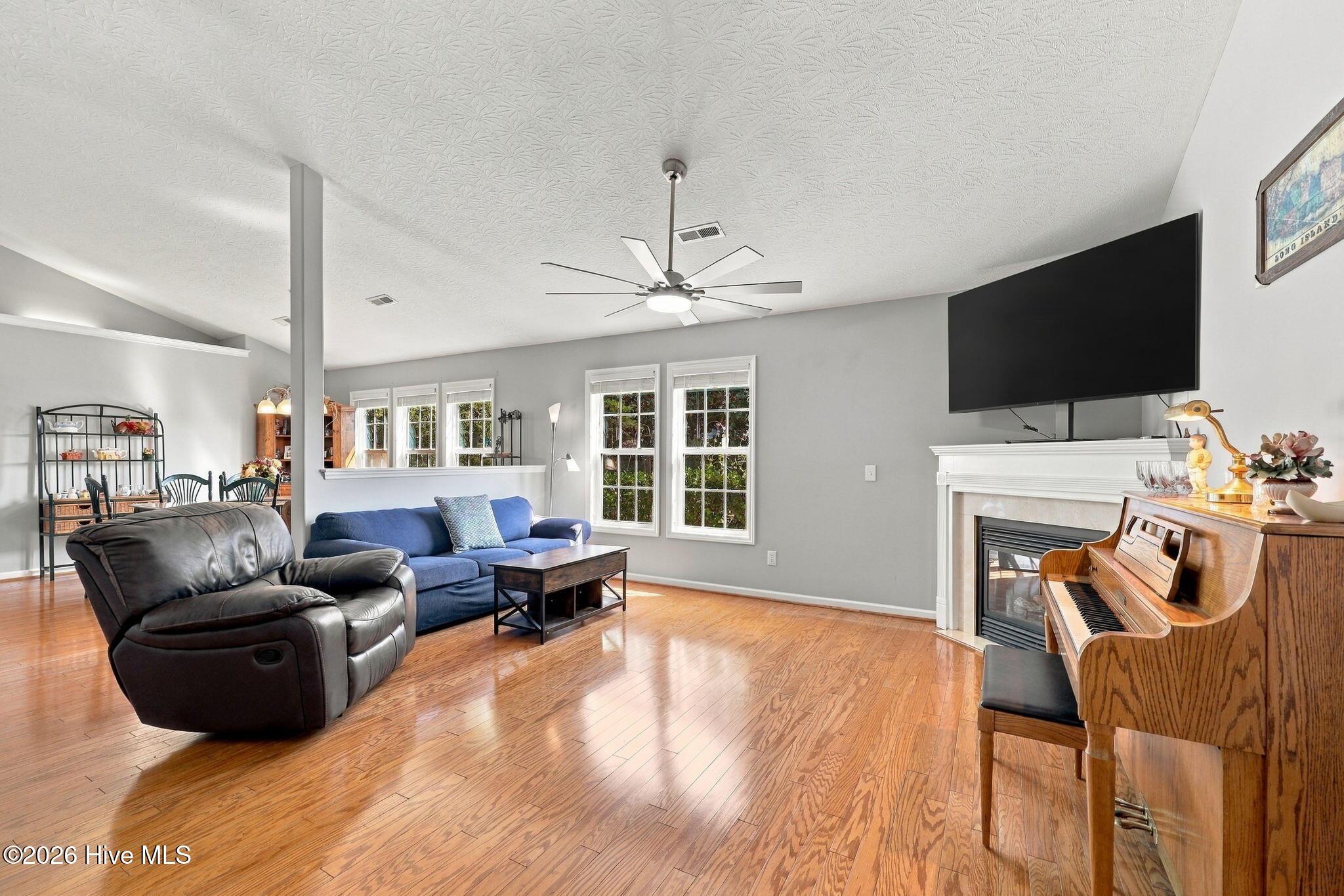116 Mulberry Circle