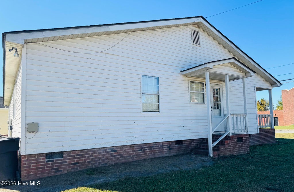 Photo of 407 Shepard Street, Elizabeth City, NC 27909 (MLS # 100611911)