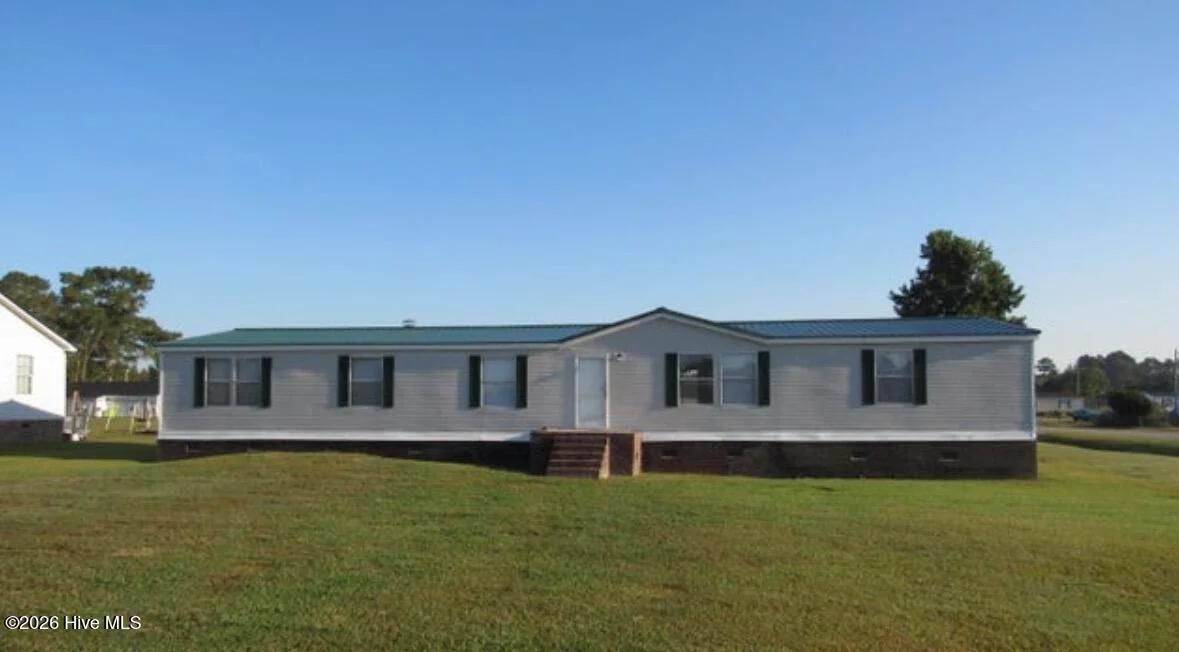 110 Lariat Circle