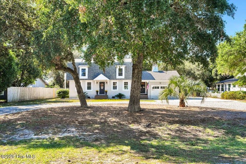 Tiny photo for 32 Yaupon Way, Oak Island, NC 28465 (MLS # 100610453)
