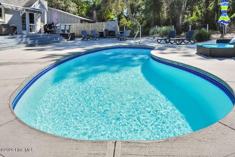 Tiny photo for 32 Yaupon Way, Oak Island, NC 28465 (MLS # 100610453)