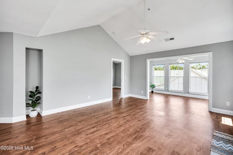 Tiny photo for 1608 Willoughby Park Court #Unit 8, Wilmington, NC 28412 (MLS # 100596043)