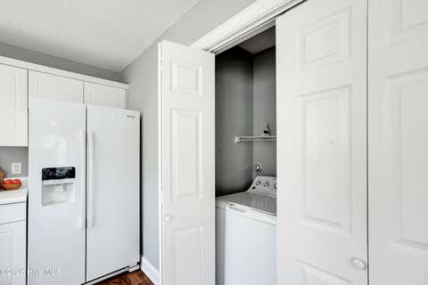 Tiny photo for 1608 Willoughby Park Court #Unit 8, Wilmington, NC 28412 (MLS # 100596043)