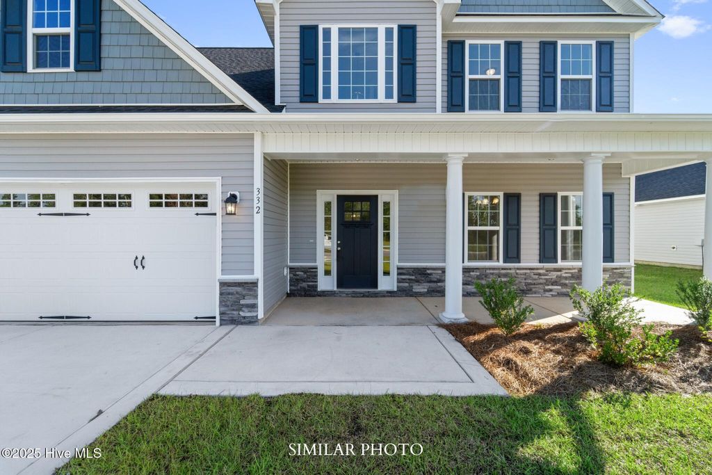 Photo of 728 Regiment Road, Jacksonville, NC 28546 (MLS # 100546136)