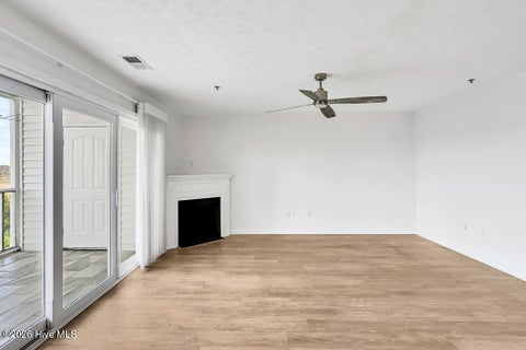 Tiny photo for 108 Turtle Cay Drive #Unit 5, Wilmington, NC 28412 (MLS # 100599605)