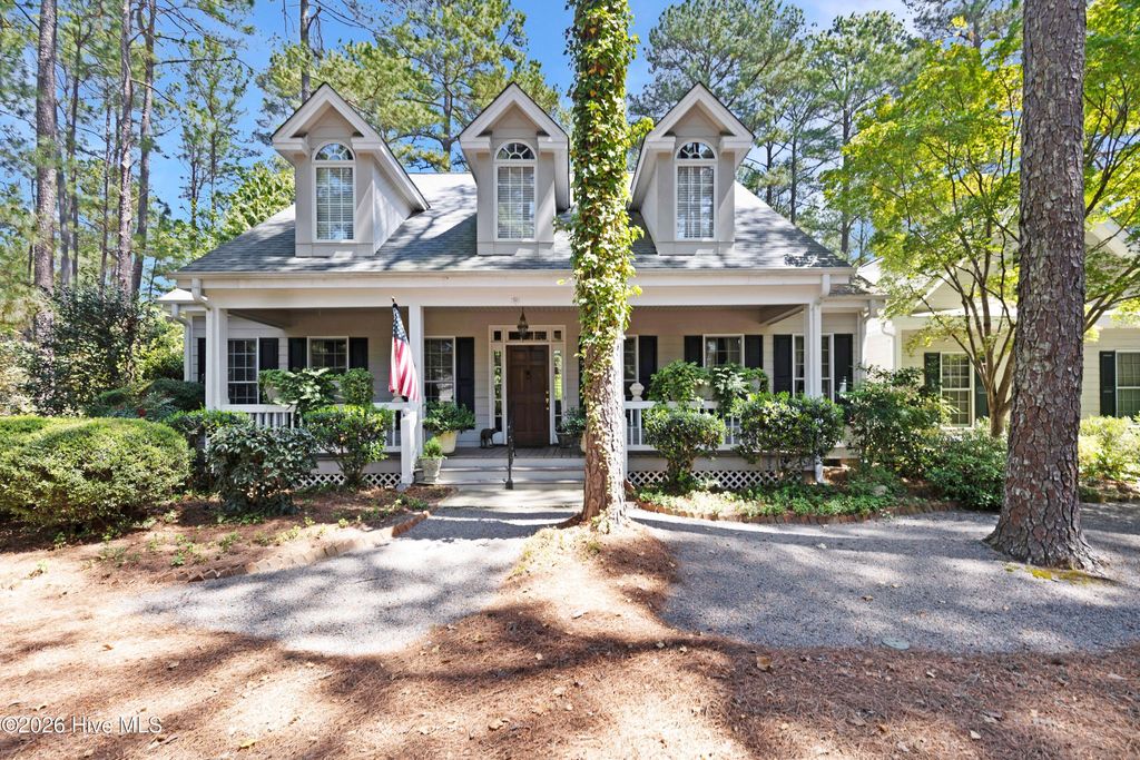 Photo of 58 Devon Drive, Pinehurst, NC 28374 (MLS # 100574082)