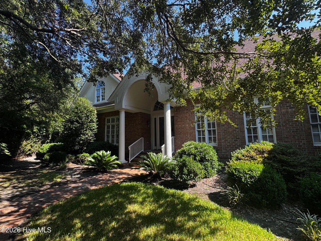 Photo of 7115 E Creeks Edge Drive, Wilmington, NC 28409 (MLS # 100601980)